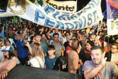 Foto de la galería: El Peronismo misionero de la Renovación en el encuentro multitudinario que vivió con el fervor de la militancia