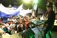 Foto de la galería: El Peronismo misionero de la Renovación en el encuentro multitudinario que vivió con el fervor de la militancia