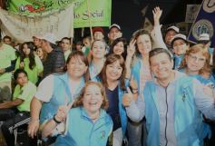 Foto de la galería: El Peronismo misionero de la Renovación en el encuentro multitudinario que vivió con el fervor de la militancia