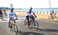 Foto de la galería: Caravana de alegría y solidaridad: en el resumen de lo que marcó la 25° Bicicleteada del Roque González
