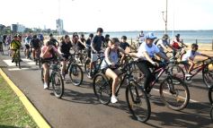 Foto de la galería: Caravana de alegría y solidaridad: en el resumen de lo que marcó la 25° Bicicleteada del Roque González
