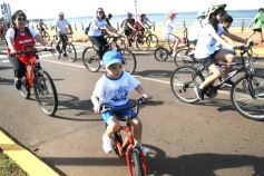 Foto de la galería: Caravana de alegría y solidaridad: en el resumen de lo que marcó la 25° Bicicleteada del Roque González