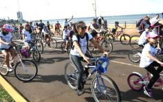 Foto de la galería: Caravana de alegría y solidaridad: en el resumen de lo que marcó la 25° Bicicleteada del Roque González