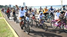 Foto de la galería: Caravana de alegría y solidaridad: en el resumen de lo que marcó la 25° Bicicleteada del Roque González
