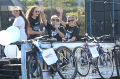 Foto de la galería: Caravana de alegría y solidaridad: en el resumen de lo que marcó la 25° Bicicleteada del Roque González