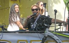 Foto de la galería: Caravana de alegría y solidaridad: en el resumen de lo que marcó la 25° Bicicleteada del Roque González