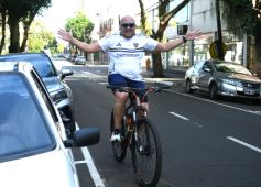 Foto de la galería: Caravana de alegría y solidaridad: en el resumen de lo que marcó la 25° Bicicleteada del Roque González