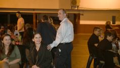 Foto de la galería: Agasajo de la gran familia de la Madre: especial noche de reunión junto a los profes y padres en la cena aniversario