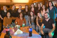 Foto de la galería: Agasajo de la gran familia de la Madre: especial noche de reunión junto a los profes y padres en la cena aniversario