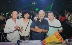 Foto de la galería: Con toda la animación del Dj Vaca, lo mejor de la primera Fiesta Retro y noche con amigos en el nuevo Espacio Gala 