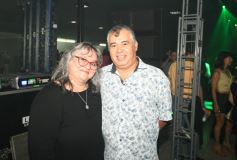 Foto de la galería: Con toda la animación del Dj Vaca, lo mejor de la primera Fiesta Retro y noche con amigos en el nuevo Espacio Gala 