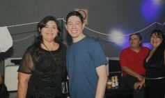 Foto de la galería: Con toda la animación del Dj Vaca, lo mejor de la primera Fiesta Retro y noche con amigos en el nuevo Espacio Gala 