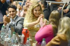 Sixto Fotografías. Sociedad. Cámara de Diputados - La Legislatura convirtió a Dos Hermanas en el Municipio misionero N° 79