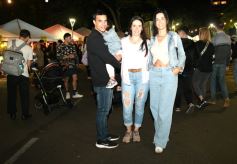 Foto de la galería: Brilla Sarita volvió a copar el encuentro familiar y de amigos con todo el disfrute que abrió en el Parque Paraguayo