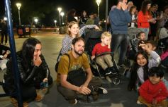 Foto de la galería: Brilla Sarita volvió a copar el encuentro familiar y de amigos con todo el disfrute que abrió en el Parque Paraguayo