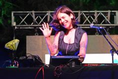 Foto de la galería: Brilla Sarita volvió a copar el encuentro familiar y de amigos con todo el disfrute que abrió en el Parque Paraguayo