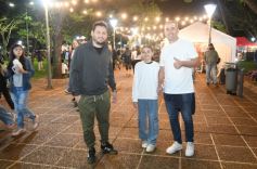 Foto de la galería: Brilla Sarita volvió a copar el encuentro familiar y de amigos con todo el disfrute que abrió en el Parque Paraguayo