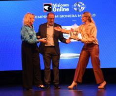 Foto de la galería: De la noche de premiación y el espectáculo de drones, parte de la celebración que sigue los 25 años de Misiones Online