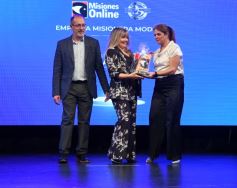 Foto de la galería: De la noche de premiación y el espectáculo de drones, parte de la celebración que sigue los 25 años de Misiones Online