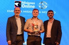 Foto de la galería: De la noche de premiación y el espectáculo de drones, parte de la celebración que sigue los 25 años de Misiones Online