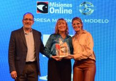 Foto de la galería: De la noche de premiación y el espectáculo de drones, parte de la celebración que sigue los 25 años de Misiones Online