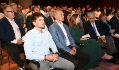 Foto de la galería: De la noche de premiación y el espectáculo de drones, parte de la celebración que sigue los 25 años de Misiones Online
