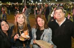 Sixto Fotografías. Sociedad. Varios - Brilla Sarita volvió a copar el encuentro familiar y de amigos con todo el disfrute que abrió en el Parque Paraguayo
