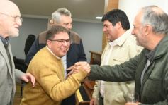 Foto de la galería: Celebrando los 100 años de El Territorio: brindis y reencuentro con amistades entrañables de la gran familia del Terri
