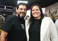 Foto de la galería: Celebrando los 100 años de El Territorio: brindis y reencuentro con amistades entrañables de la gran familia del Terri