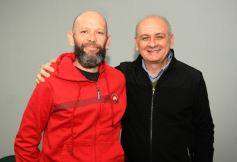 Foto de la galería: Celebrando los 100 años de El Territorio: brindis y reencuentro con amistades entrañables de la gran familia del Terri