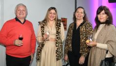 Foto de la galería: Celebrando los 100 años de El Territorio: brindis y reencuentro con amistades entrañables de la gran familia del Terri