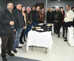 Foto de la galería: Celebrando los 100 años de El Territorio: brindis y reencuentro con amistades entrañables de la gran familia del Terri