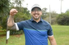 Foto de la galería: Torneo de Golf Copa Aniversario: el posadeño Agustín Guaglianone se coronó campeón en el centenario del Territorio