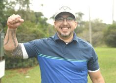 Foto de la galería: Torneo de Golf Copa Aniversario: el posadeño Agustín Guaglianone se coronó campeón en el centenario del Territorio