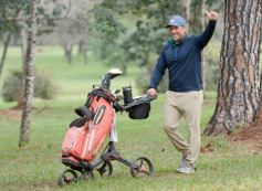 Foto de la galería: Torneo de Golf Copa Aniversario: el posadeño Agustín Guaglianone se coronó campeón en el centenario del Territorio