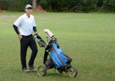 Foto de la galería: Torneo de Golf Copa Aniversario: el posadeño Agustín Guaglianone se coronó campeón en el centenario del Territorio