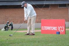 Foto de la galería: Torneo de Golf Copa Aniversario: el posadeño Agustín Guaglianone se coronó campeón en el centenario del Territorio
