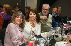 Foto de la galería: Con el festejo del centenario: ex compañeros y amigos de El Territorio en un encuentro de camaradería en Mendieta