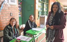 Foto de la galería: Elecciones del 8 de junio: trabajo, alegría y encuentro marcaron parte de la jornada electoral que se vivió en Posadas