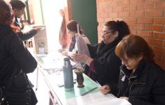 Foto de la galería: Elecciones del 8 de junio: trabajo, alegría y encuentro marcaron parte de la jornada electoral que se vivió en Posadas