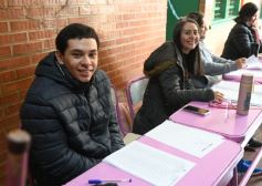 Foto de la galería: Elecciones del 8 de junio: trabajo, alegría y encuentro marcaron parte de la jornada electoral que se vivió en Posadas