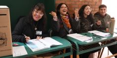 Foto de la galería: Elecciones del 8 de junio: trabajo, alegría y encuentro marcaron parte de la jornada electoral que se vivió en Posadas