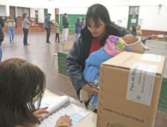 Foto de la galería: Elecciones del 8 de junio: trabajo, alegría y encuentro marcaron parte de la jornada electoral que se vivió en Posadas