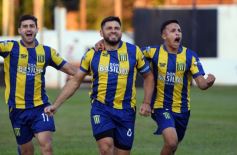 Sixto Fotografías. Deportes. Torneo Federal A - Federal A: Mitre sigue sumando y se afirma en su zona por la clasificación
