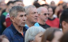 Foto de la galería: En honor a Fátima: con promesas y agradecimientos, los fieles cumplieron otra gran manifestación de fe a la Virgen