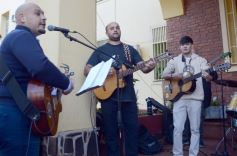 Foto de la galería: En honor a Fátima: con promesas y agradecimientos, los fieles cumplieron otra gran manifestación de fe a la Virgen