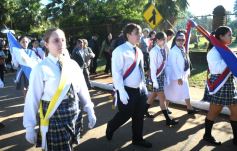 Foto de la galería: En honor a Fátima: con promesas y agradecimientos, los fieles cumplieron otra gran manifestación de fe a la Virgen