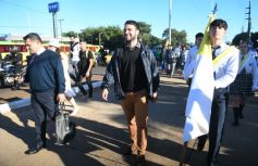 Foto de la galería: En honor a Fátima: con promesas y agradecimientos, los fieles cumplieron otra gran manifestación de fe a la Virgen