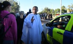 Foto de la galería: En honor a Fátima: con promesas y agradecimientos, los fieles cumplieron otra gran manifestación de fe a la Virgen