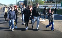 Foto de la galería: En honor a Fátima: con promesas y agradecimientos, los fieles cumplieron otra gran manifestación de fe a la Virgen